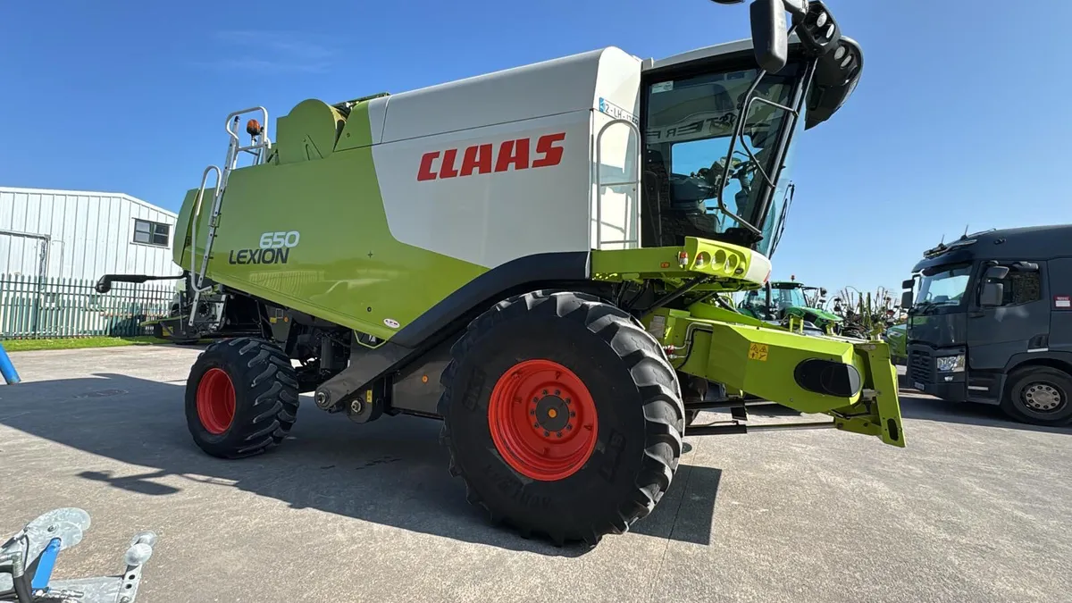 2012 lexion 650 - Image 2