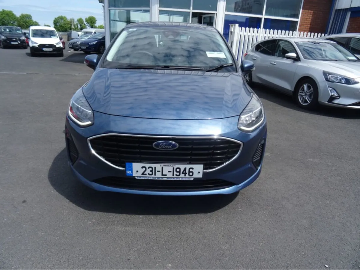 Ford Fiesta Trend Connected 1.1 075 M5 4DR - Image 2