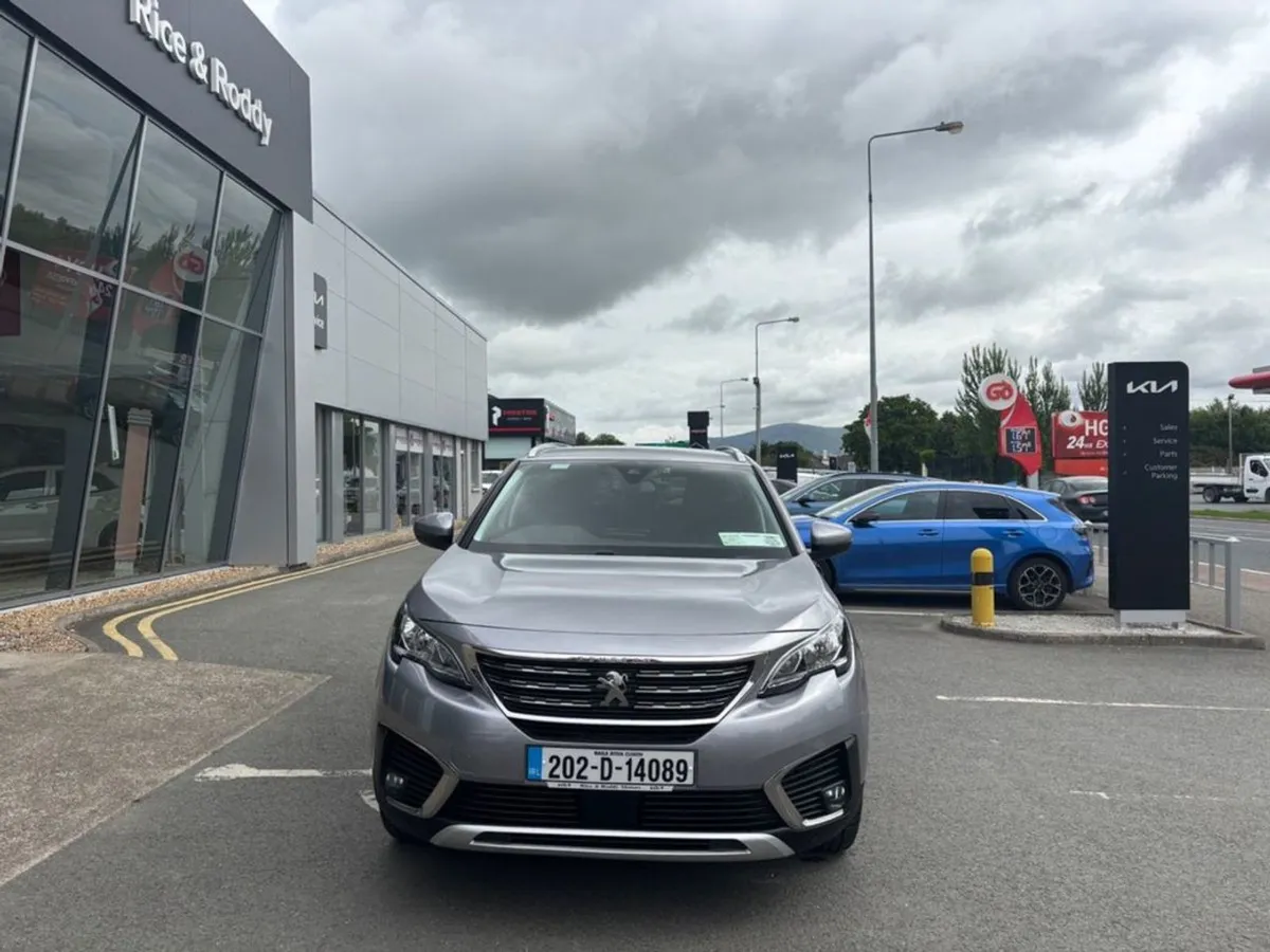 Peugeot 5008 Allure 1.5 Blue HDI 130 6.2 4D - Image 4