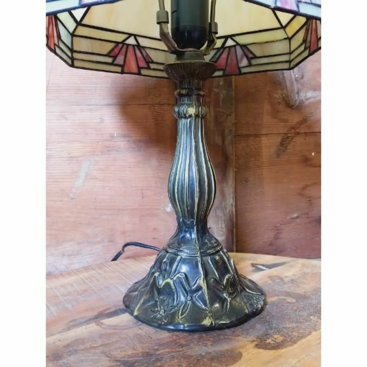 Tiffany Styled Light – Style 8 – H305 - Image 3
