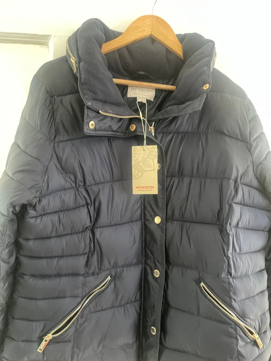 New Monsoon navy puffy jacket size 16 - Image 1