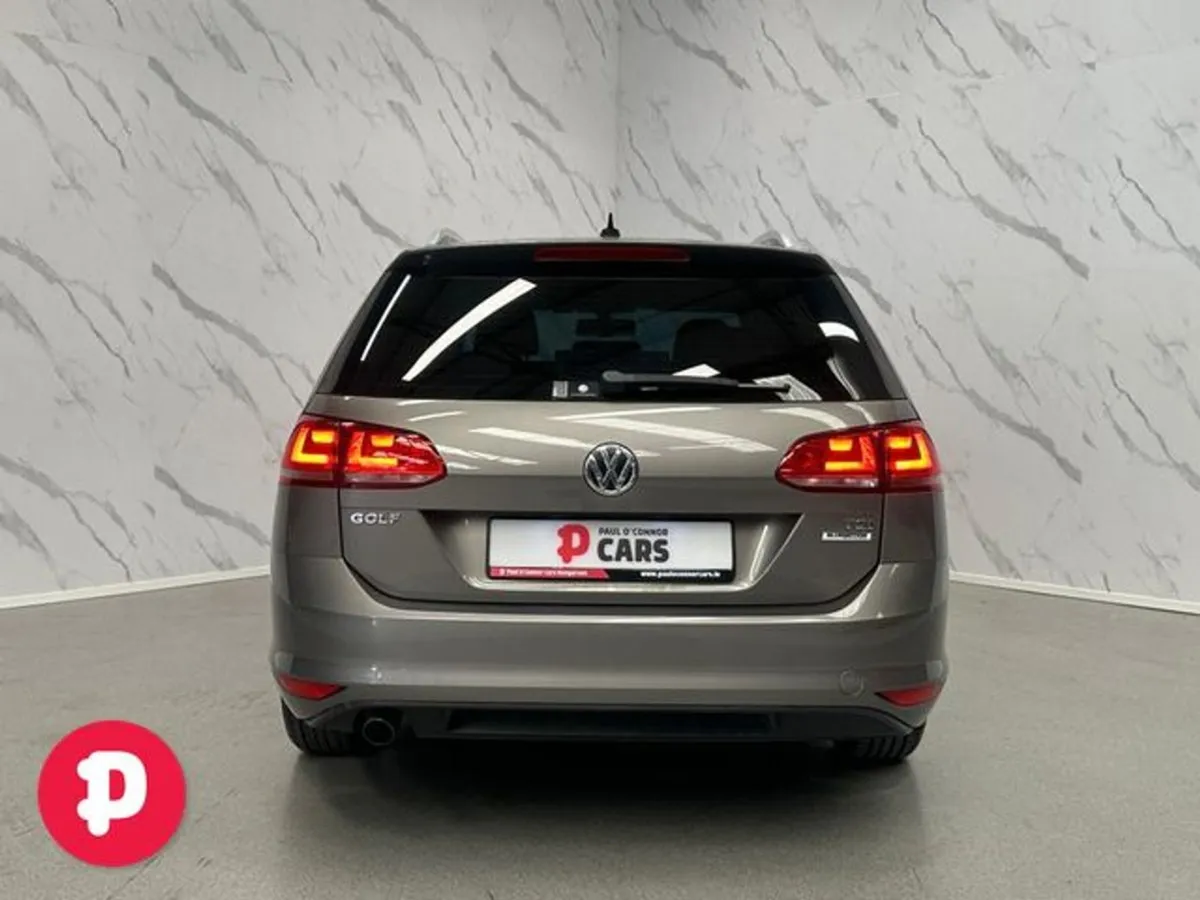 Volkswagen Golf Anniversary Edition Auto Estate - - Image 4