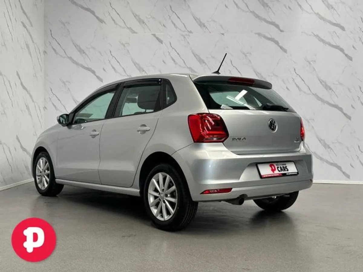 Volkswagen Polo Comfortline Auto - Straight Sale - Image 3