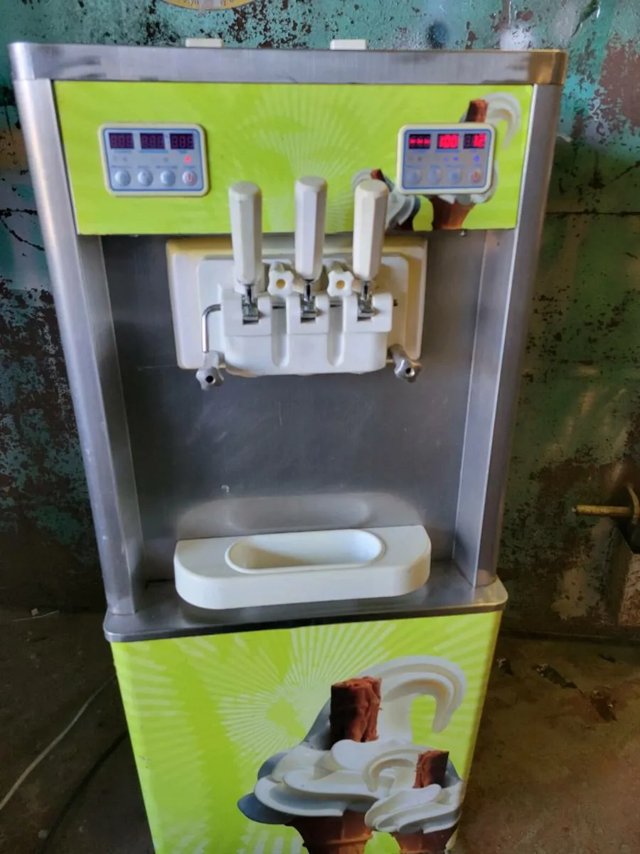 Ice Cream Machine SSAMI - Image 1