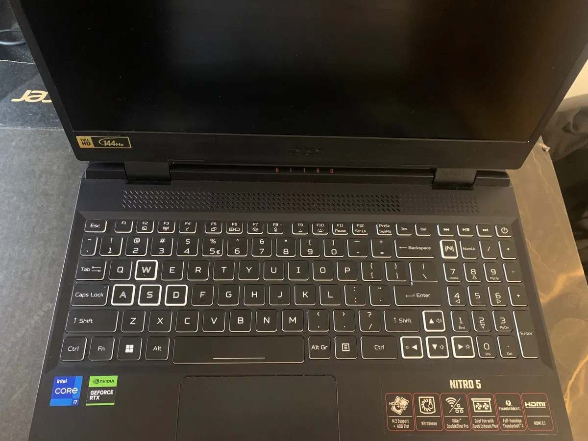 Acer Nitro 5 Gaming Laptop | AN515-58 | Black Ref - Image 2
