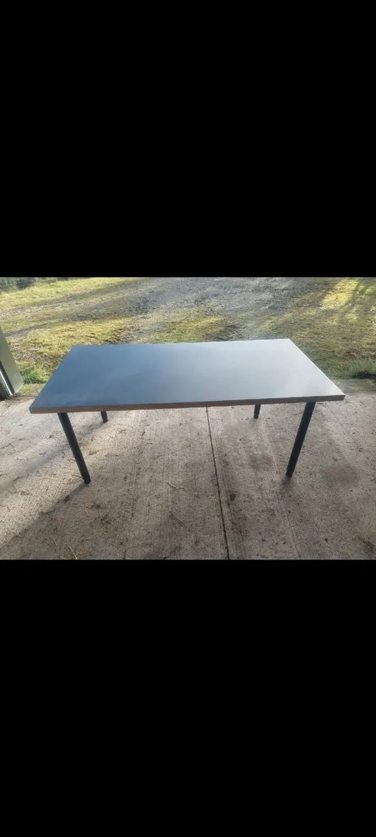 Wardrobe & Table - Image 3
