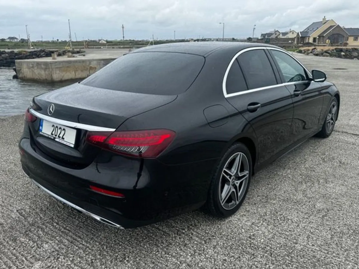 Mercedes-Benz E-Class E 220 D AMG Line - Image 3