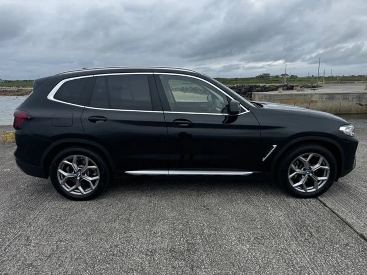 BMW X3 Xdrive30e Xline - Image 2