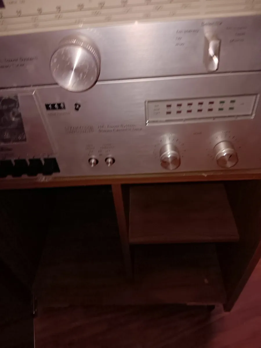 Vintage  stereo - Image 3