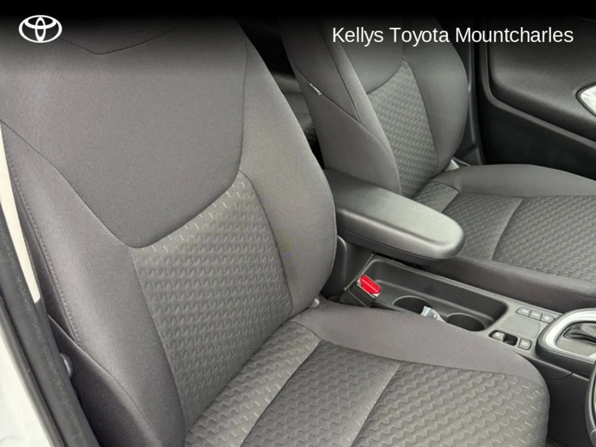 Toyota Yaris Cross 1.5 Litre Hybrid - Image 2