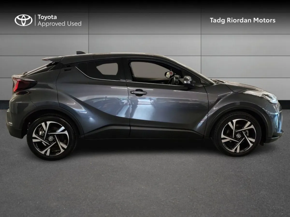 Toyota C-HR Hybrid Sport 4DR Auto - Image 3