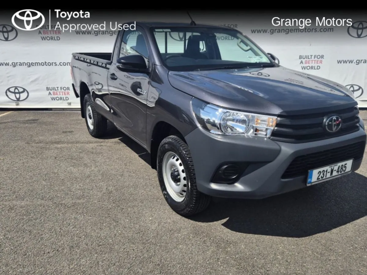Toyota HiLux 2.4 DLX Single Cab v.a.t Invoice Ava - Image 1