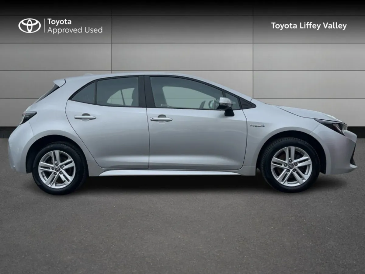 Toyota Corolla Corolla Hybrid Luna H/B - Image 3