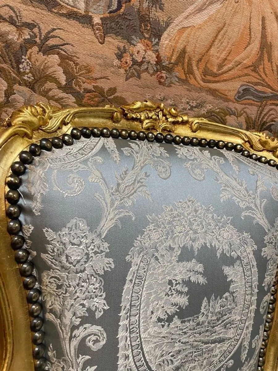 Lovely Pair of Gilt Wood French Chairs - Image 4