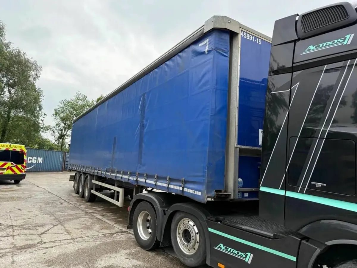 Sdc curtainsider - Image 3
