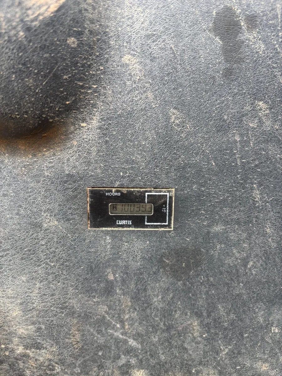 Hyundai 145 - Image 3