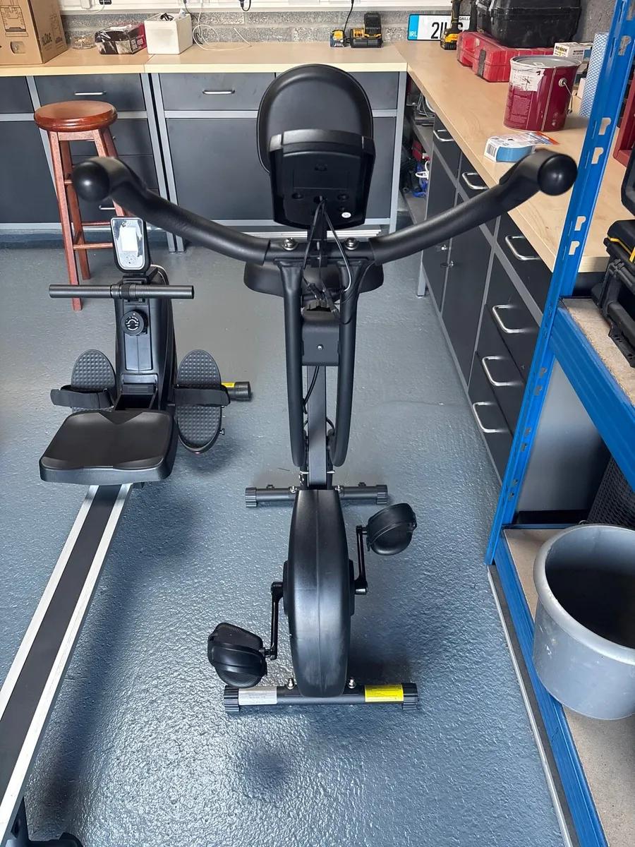 Exercise bike - Image 2