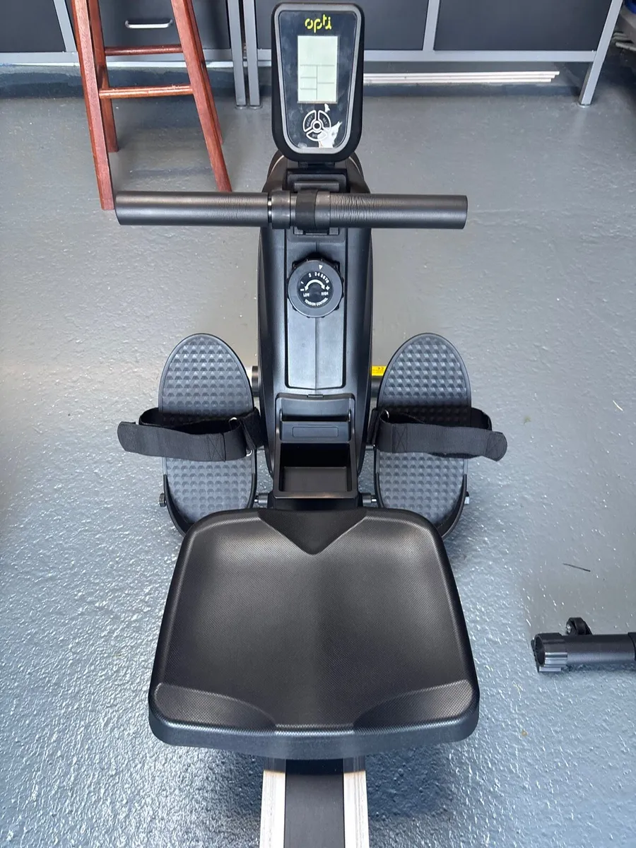 Rowing machine - Image 3