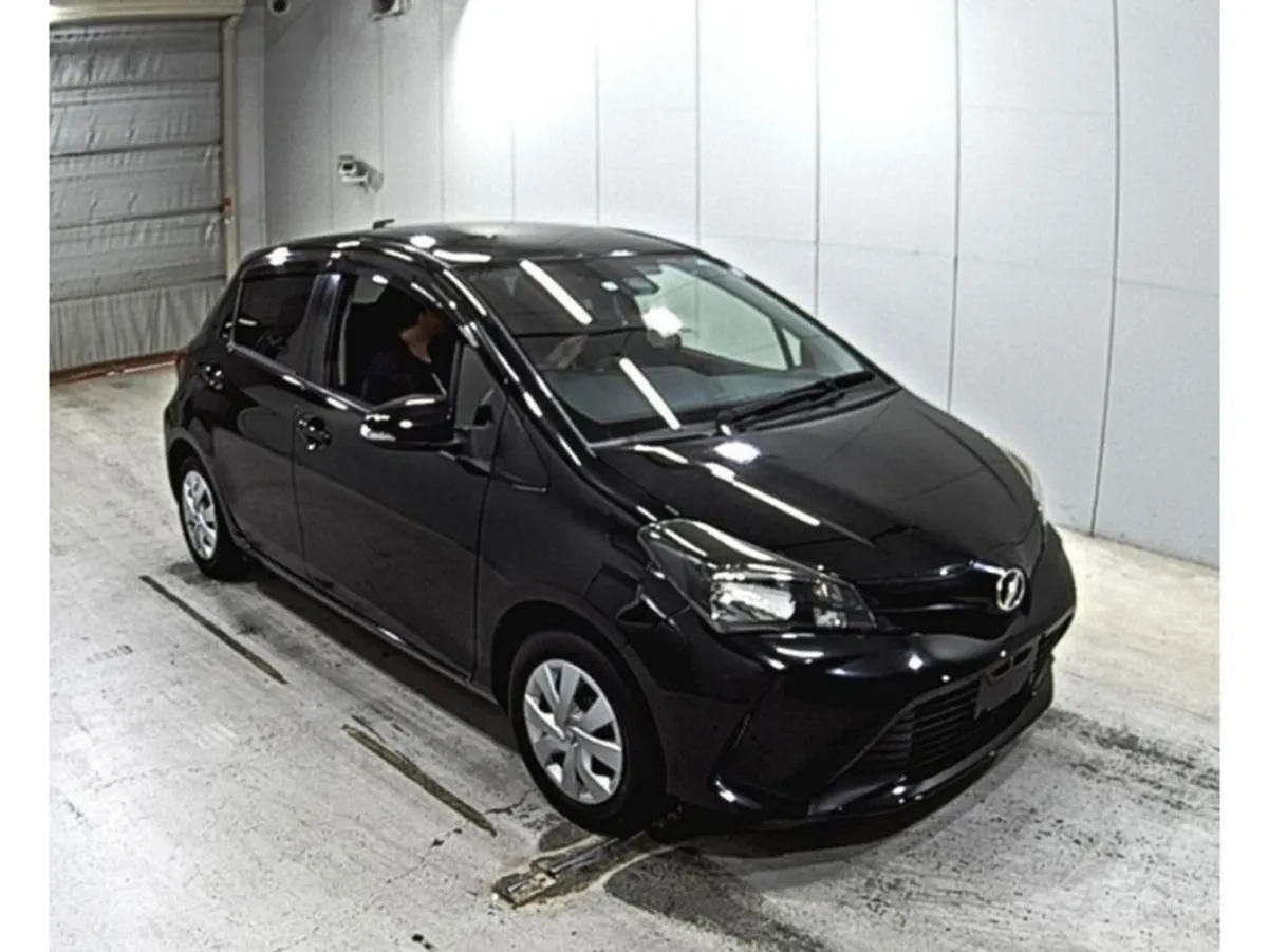 Toyota Yaris 1.0 Vitz High Spec - Image 1