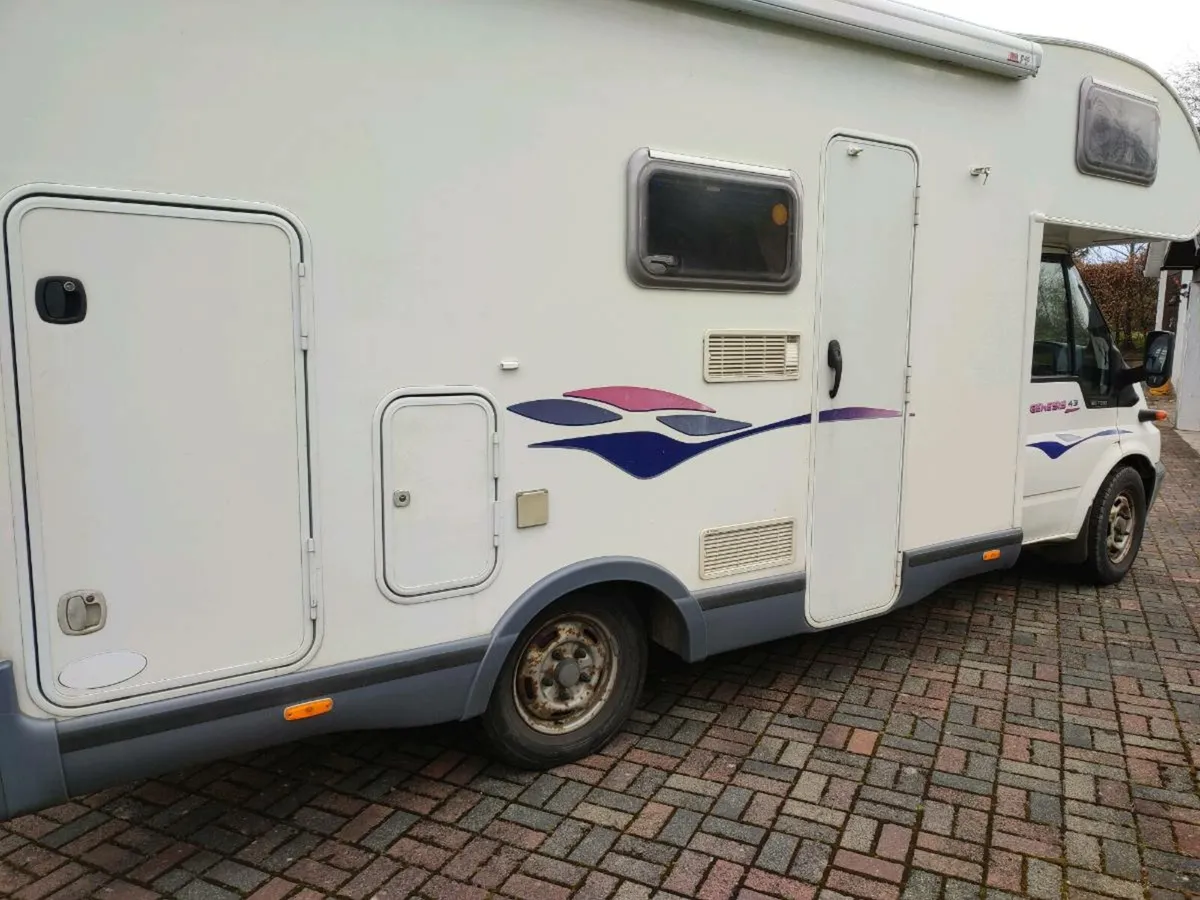 Low Mileage Campervan - Image 4