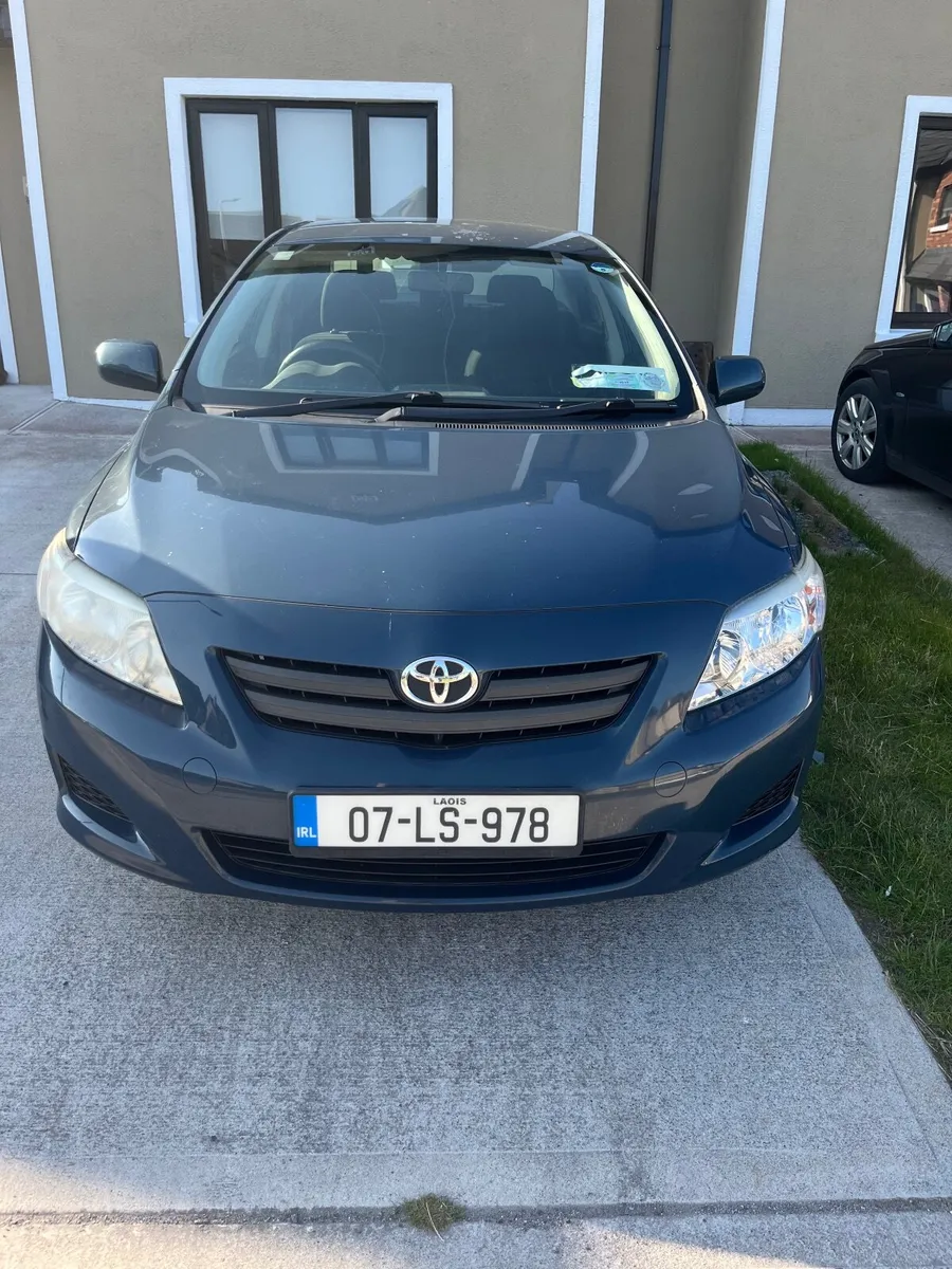 Toyota Corolla 2007 - Image 2