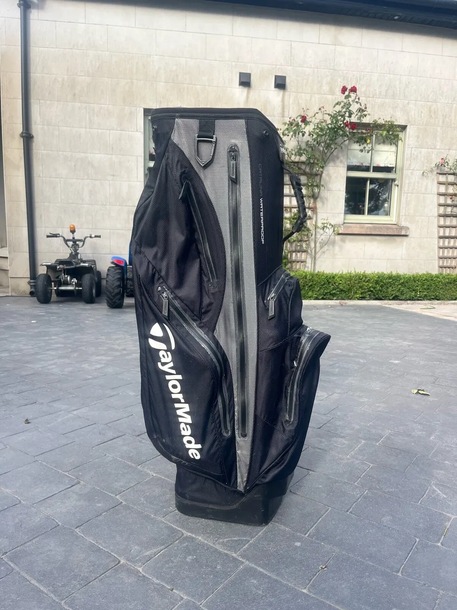 Black Taylormade Golf Bag - Image 2