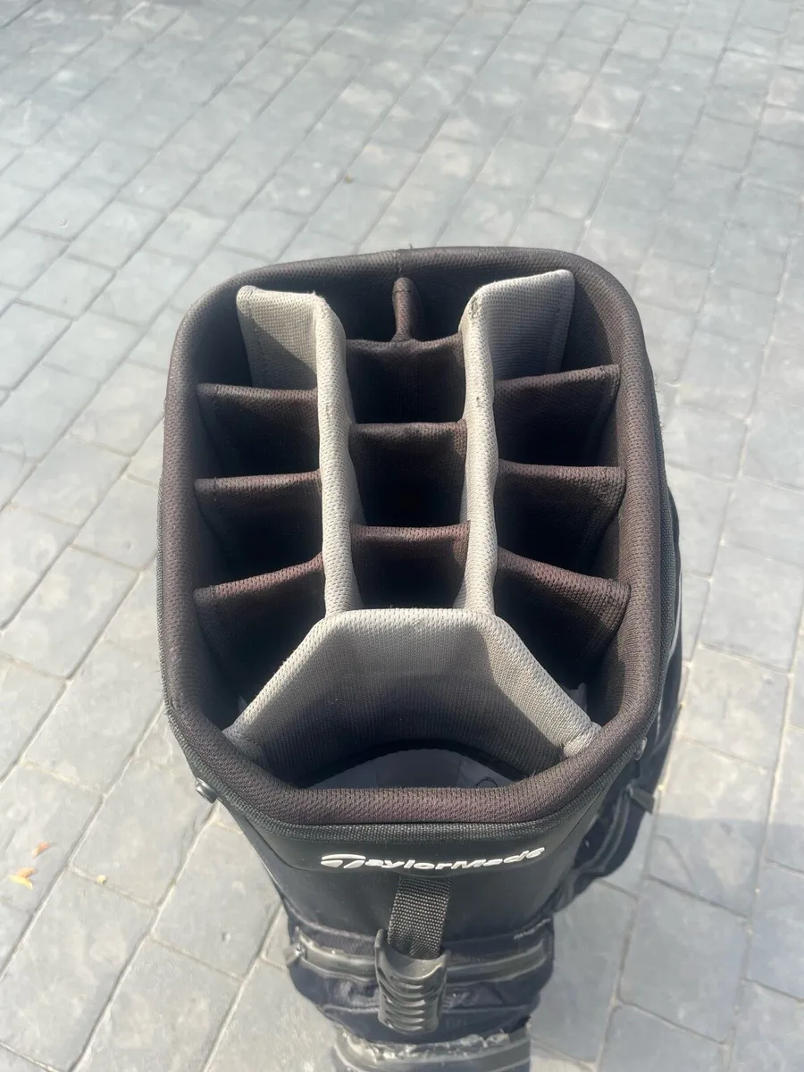 Black Taylormade Golf Bag - Image 3