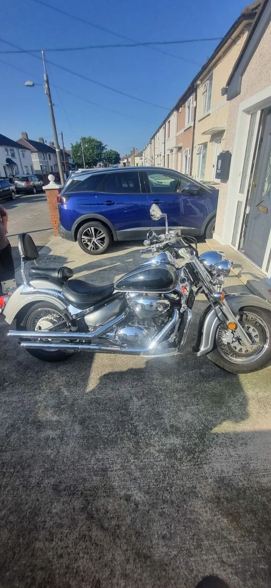 Suzuki boulevard motor bike - Image 3