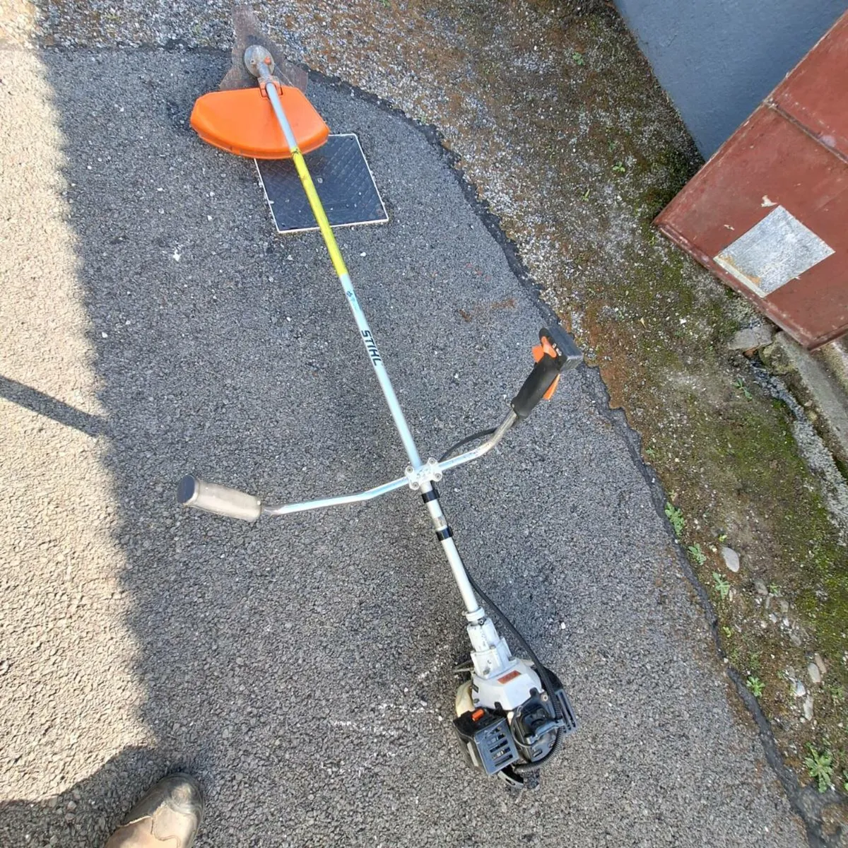 Brush Cutter - Image 1