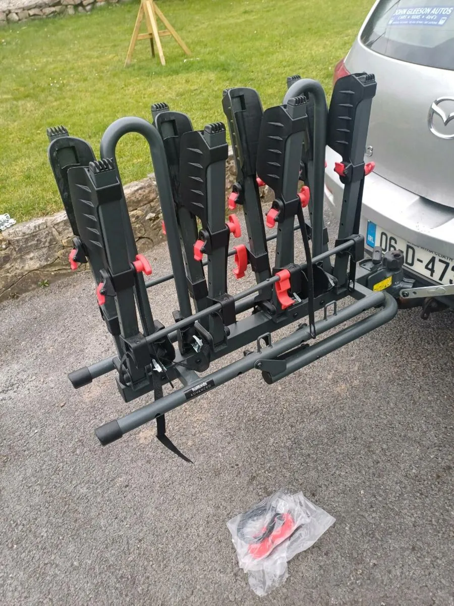 4 bike towbar mounted bike carrier rack - Image 1