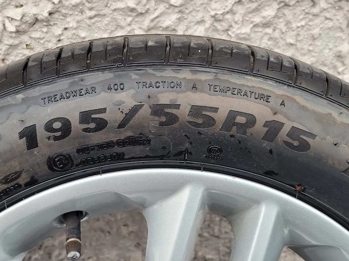 Full set of 4 Wheels and Tyres for Ford Focus. - Image 1