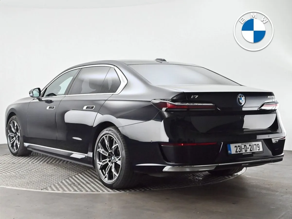 BMW i7 Xdrive60 Excellence - Image 2