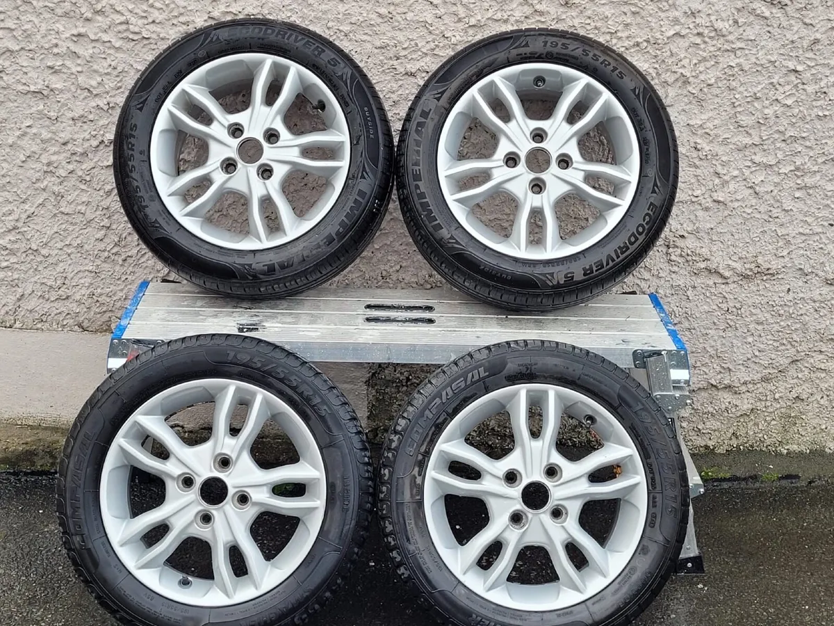 Full set of 4 Wheels and Tyres for Ford Focus. - Image 3