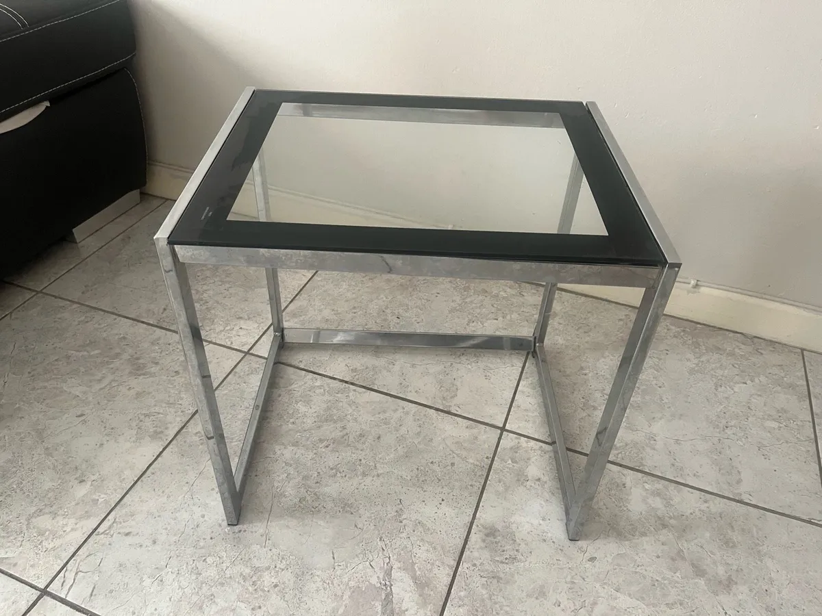 Glass small table - Image 1