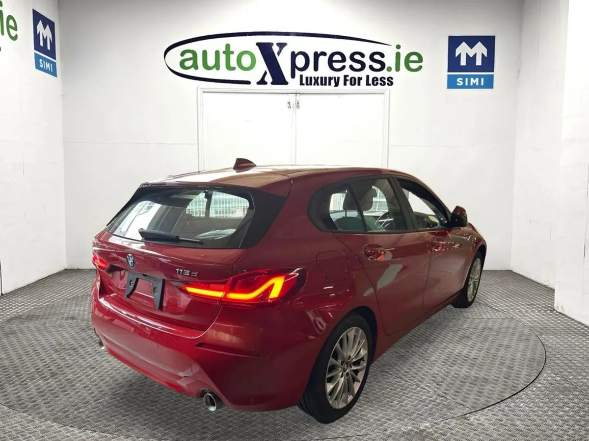 BMW 1 Series 118D Play Edition JOY Plus Automatic - Image 3