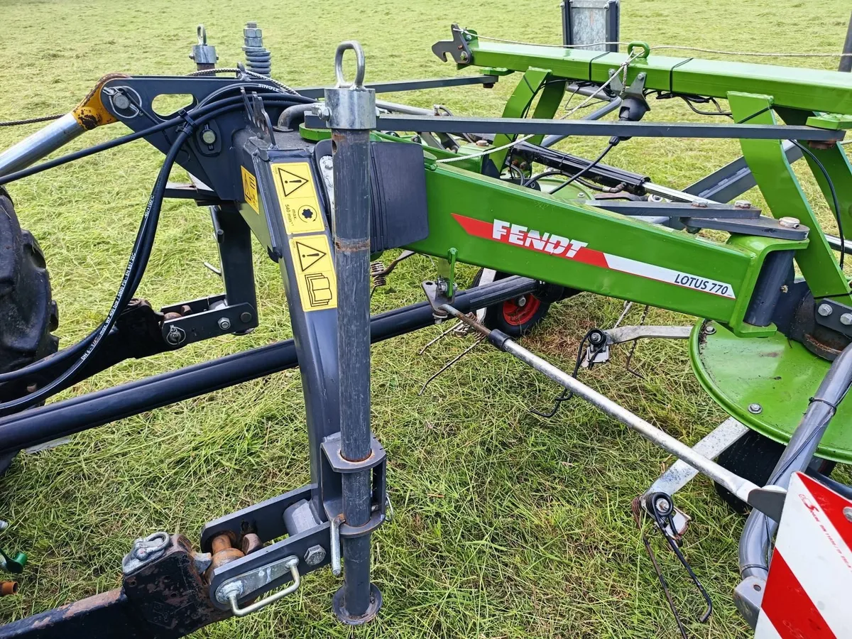 2021 Fendt Lotus 770 Tedder (lely lotus 770 ) - Image 1