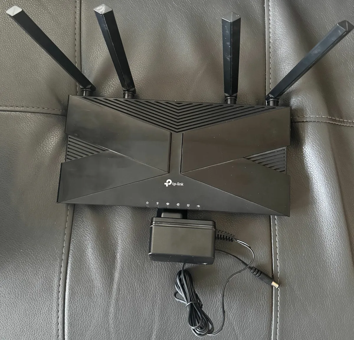 AX1500 dual band wifi6 router - Image 2