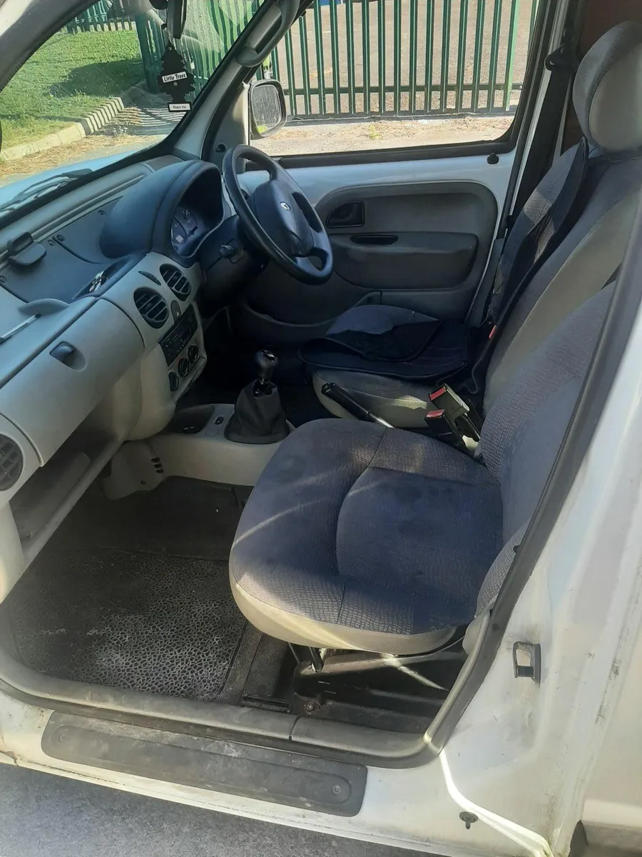 Renault Kangoo 2002 - Image 2