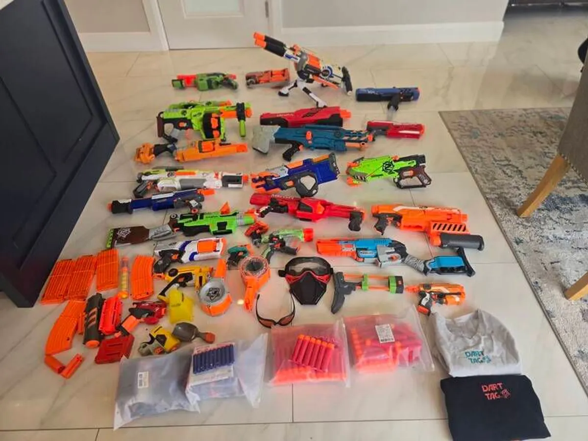 Nerf Guns - Image 1