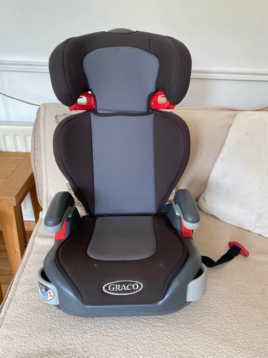 Child’s car seat- Rarely used - Image 1