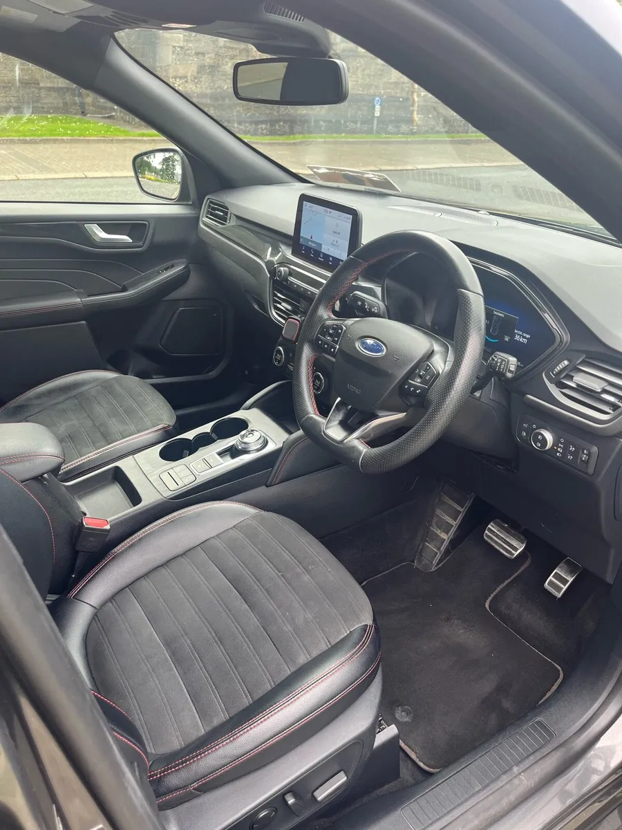 Ford Kuga St Line X - Image 3