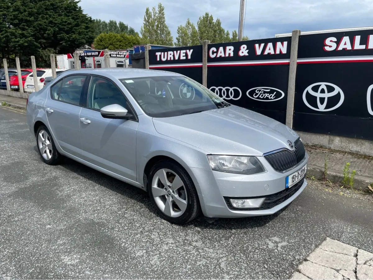 Skoda Octavia Elegance 1.6 TDI 105HP 4DR - Image 2