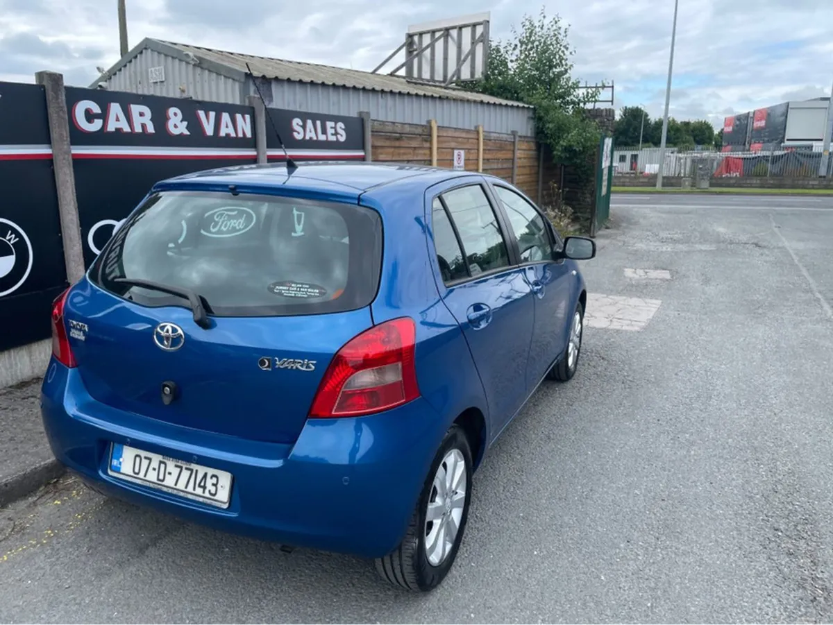 Toyota Yaris NG 1.0l Luna MM Automatic - Image 4