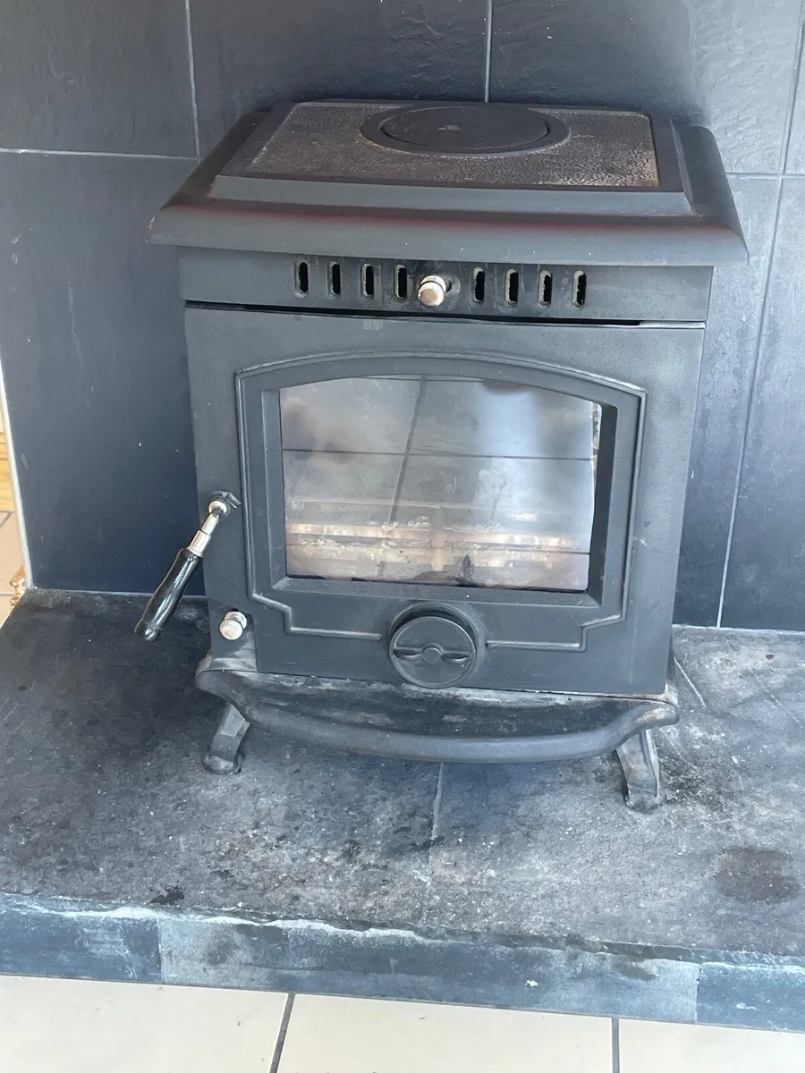 Stove with back boiler - Image 4