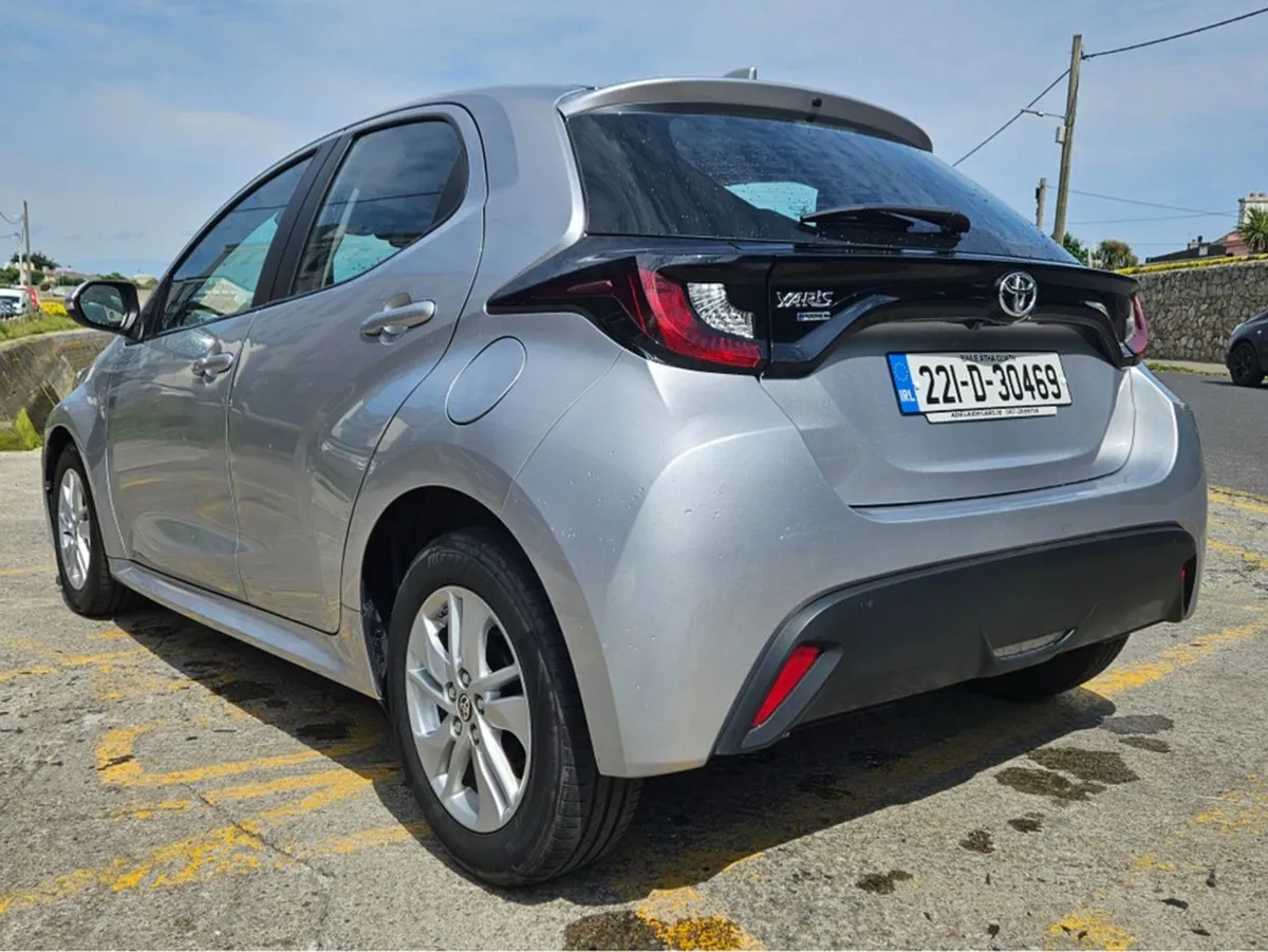 Toyota Yaris 1.0 Luna 4DR - Image 4
