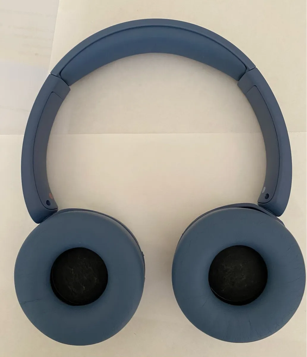 Sony Bluetooth Headphones - Image 2