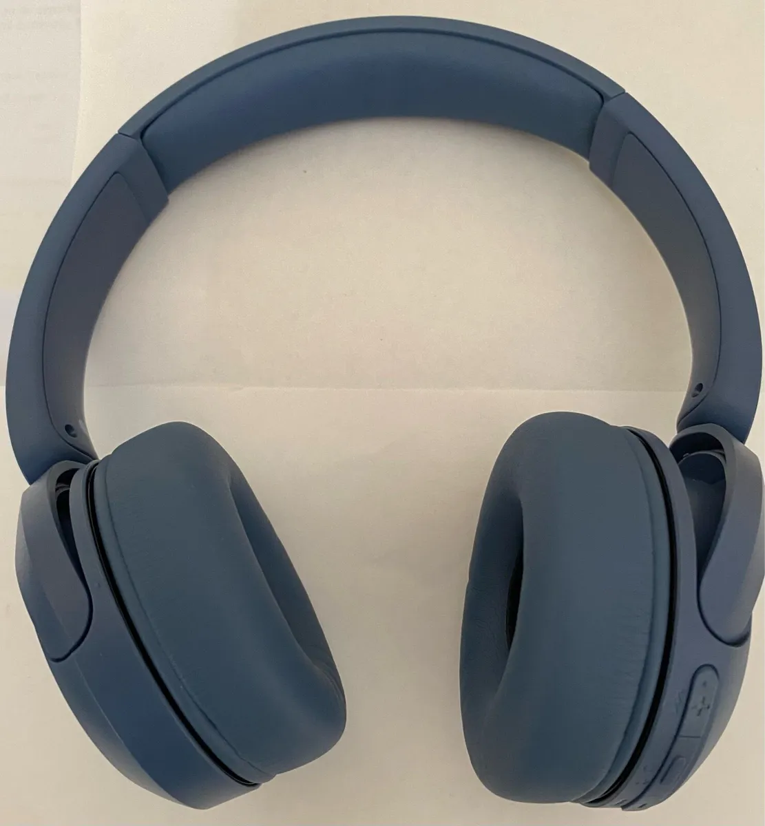Sony Bluetooth Headphones - Image 3