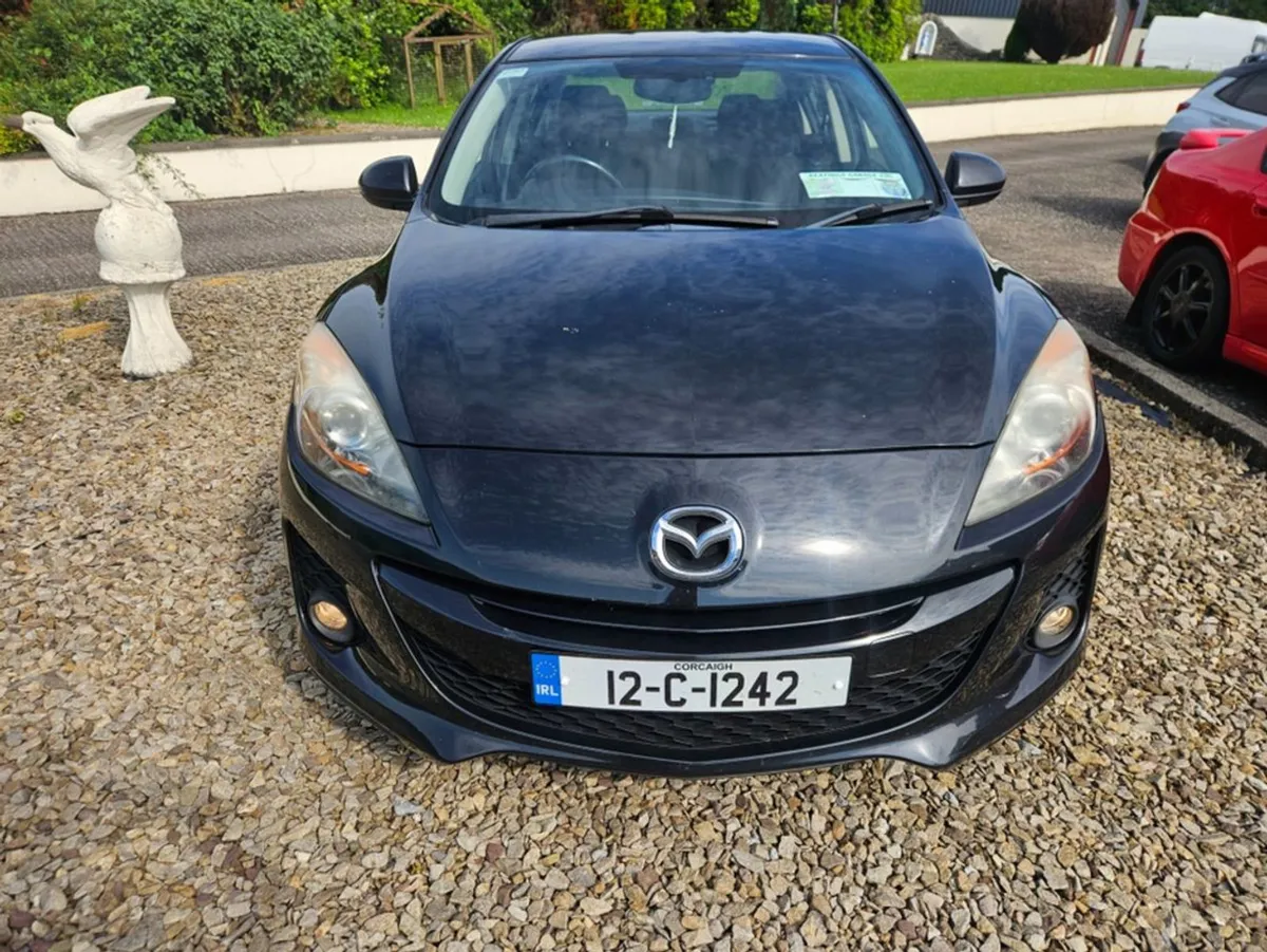 Mazda 3 1.6 D Sport 115PS 4DR - Image 2