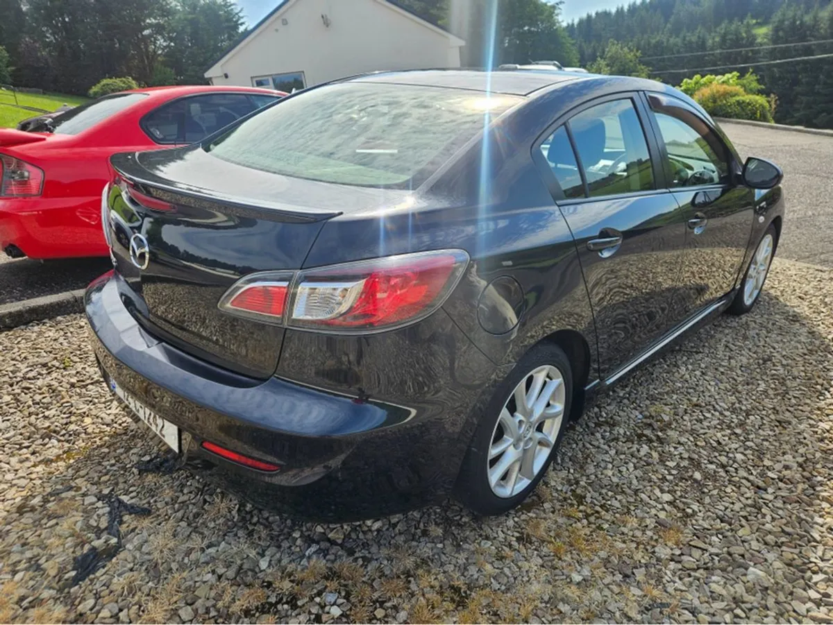 Mazda 3 1.6 D Sport 115PS 4DR - Image 4