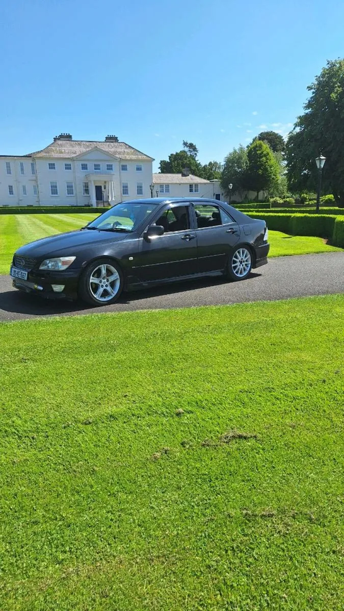 Lexus is200 turbo - Image 1